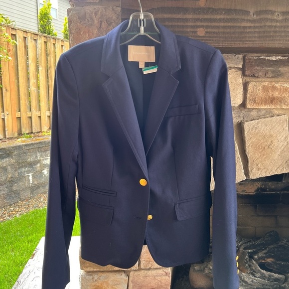Navy Blazer by Banana Republic Size 6 - Picture 3 of 9